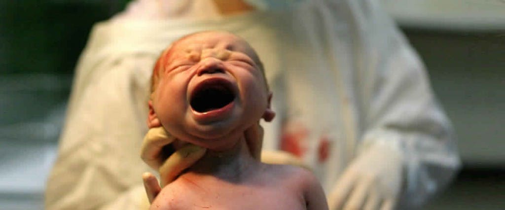 Siete mitos en torno al parto, nacimiento y crianza